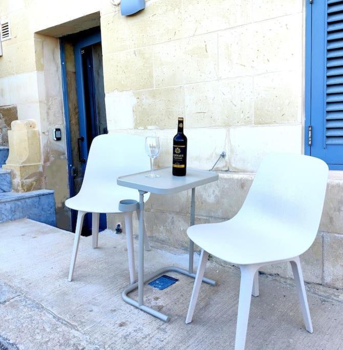 Ripple 23 Savynomad Harbour Residences Valletta Buitenkant foto