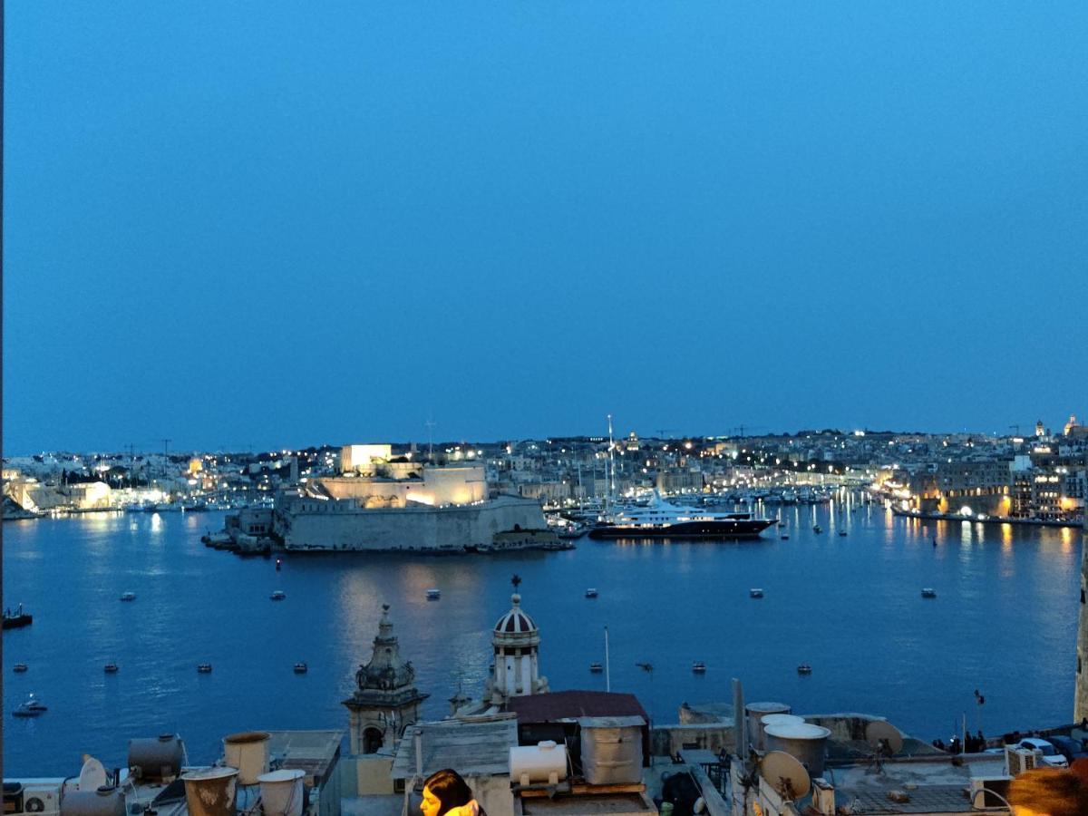 Ripple 23 Savynomad Harbour Residences Valletta Buitenkant foto